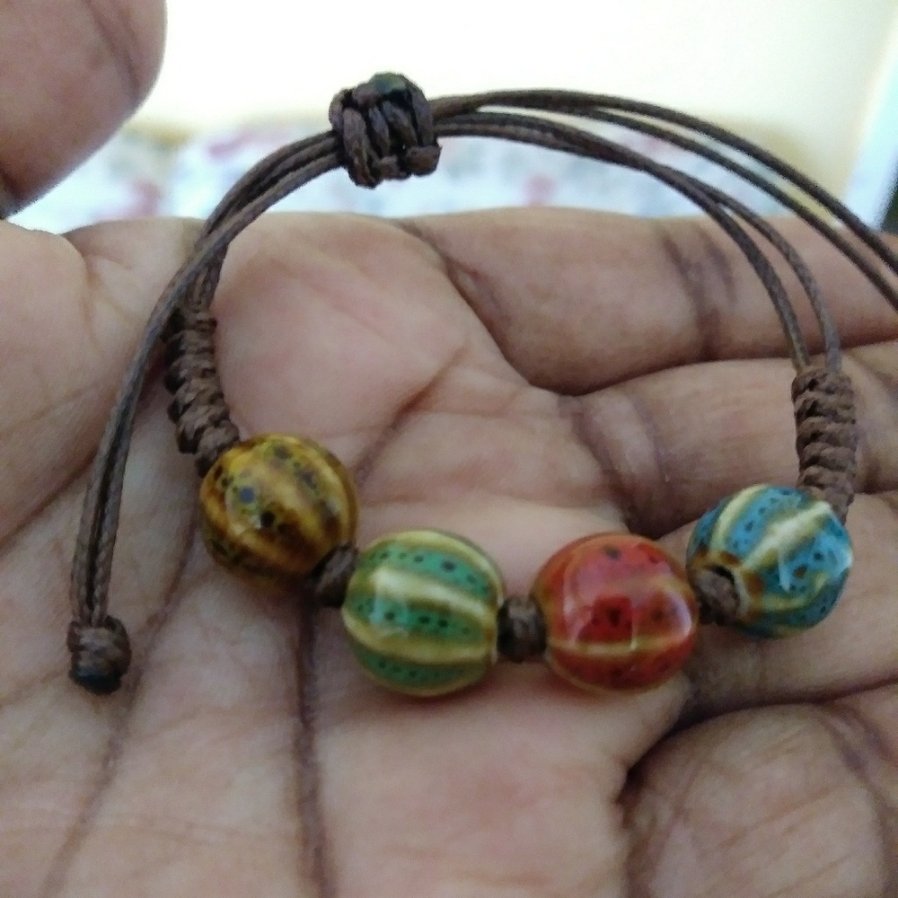 Handmade bracelet - Picture 2 of 2